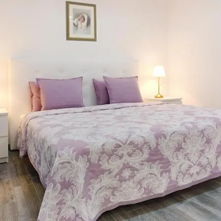Cozy Comfortable 1bdr طوستا ديل سيلونثيو